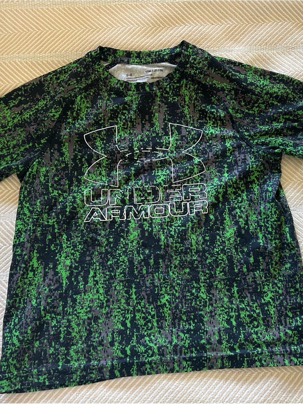 Under Armour Black & Green Performance Tee